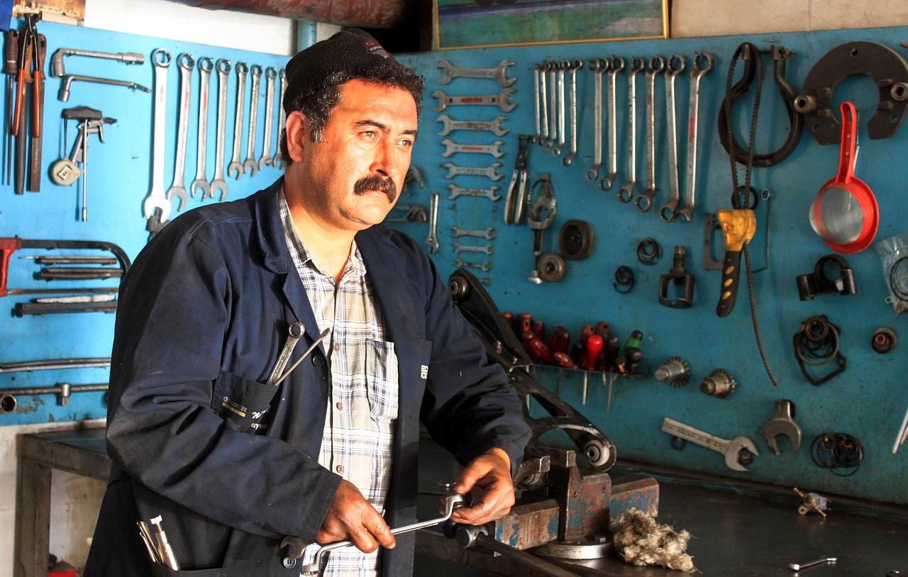 微信买号网站：日服游戏详情下载教程app