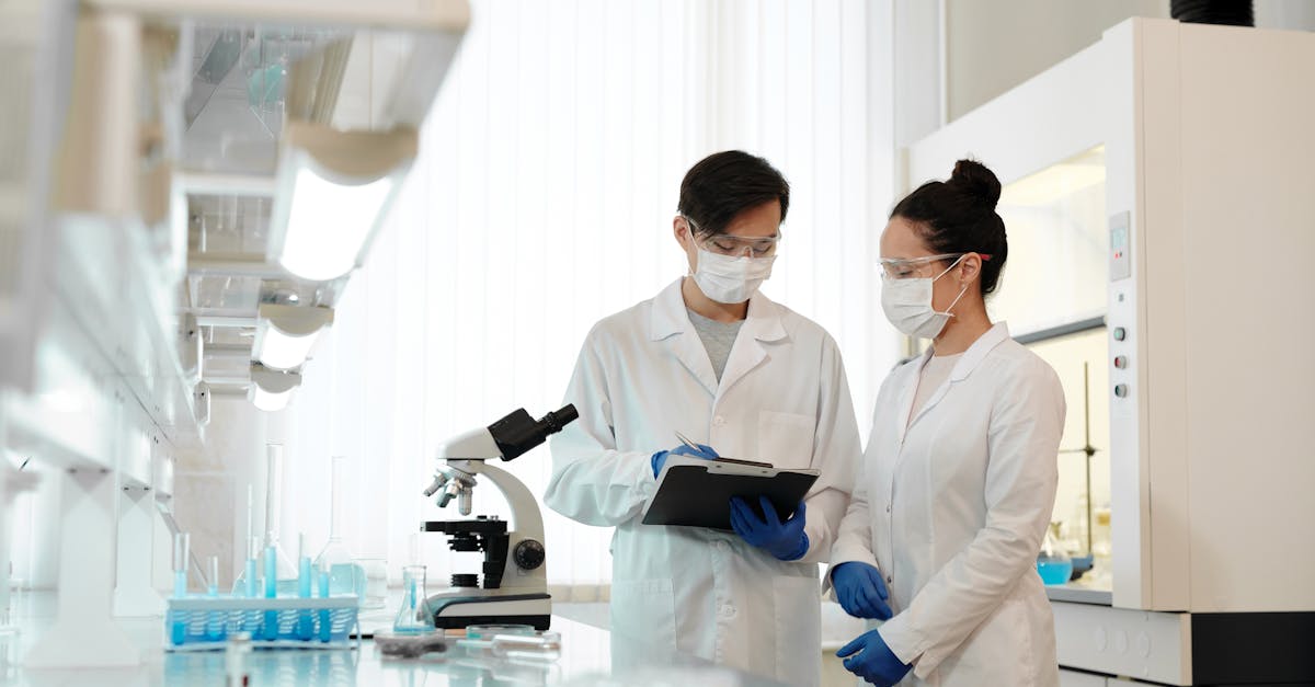 ORIS豪利时巴黎：线上平台风险管理代理