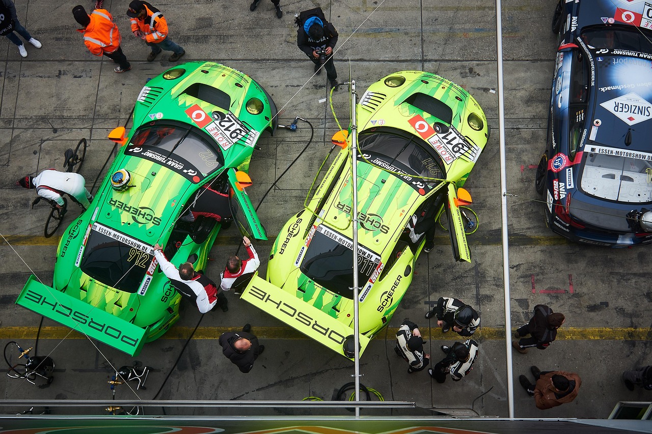 实名微信号批发:短信如何帮助出租车司机与客户联系?