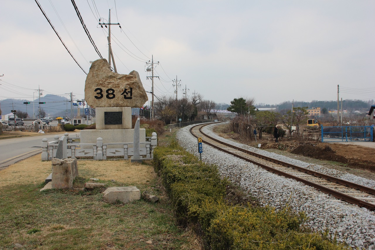 青牛软件实名账号：流量卡和数据卡的关系