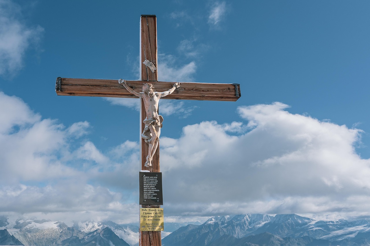 最强短信在线轰炸系统源码实名账号：生鲜水产购买平台