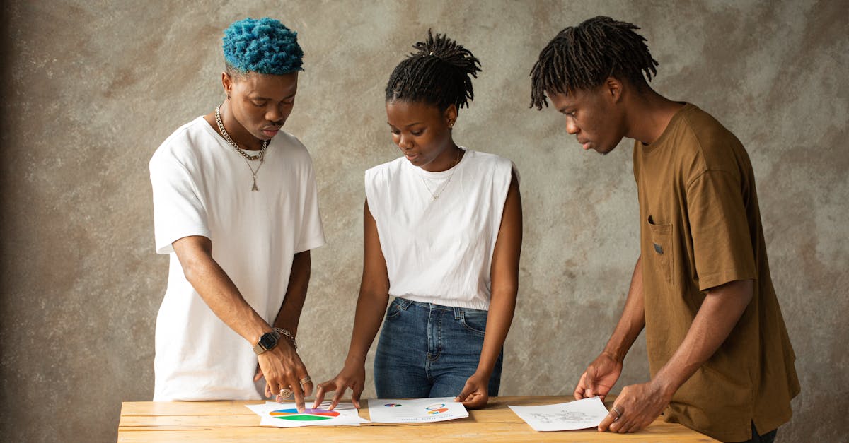 微博实名账号：那兔论坛app详情下载教程